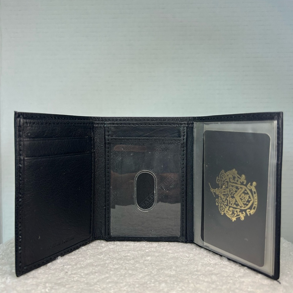 Donald J. Trump Black Leather trifold Wallet